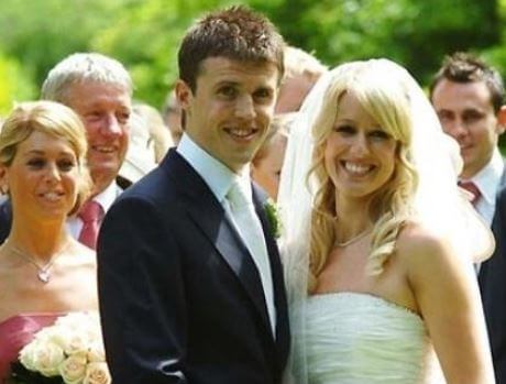 Lisa Roughead and Michael Carrick on their wedding day in 2007.